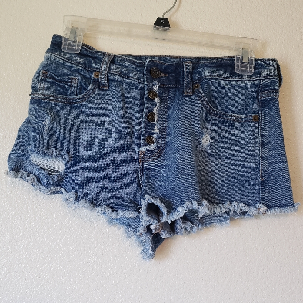 Button fly shorts